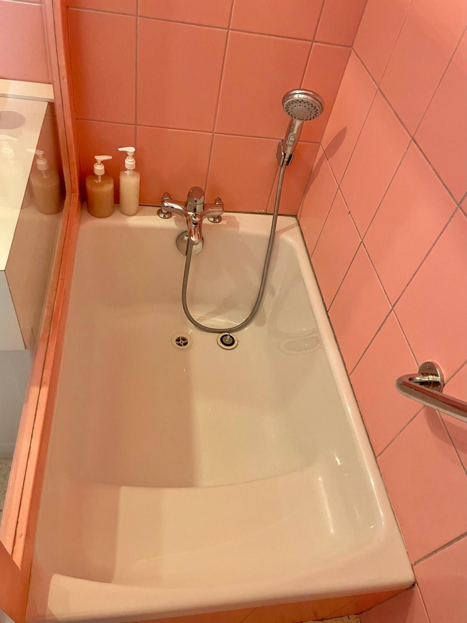 La Bonbonniere Centre Ville - Thermes - Netflix Mont-Dore Экстерьер фото
